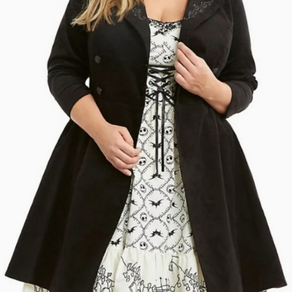 Torrid Nightmare Before Christmas Hooded Jacket Corset Lacing Size 3